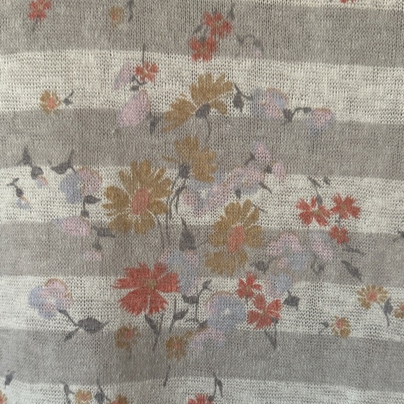 LC LAUREN CONRAD | Floral Striped 3/4 Sleeve Top - Picture 5 of 13